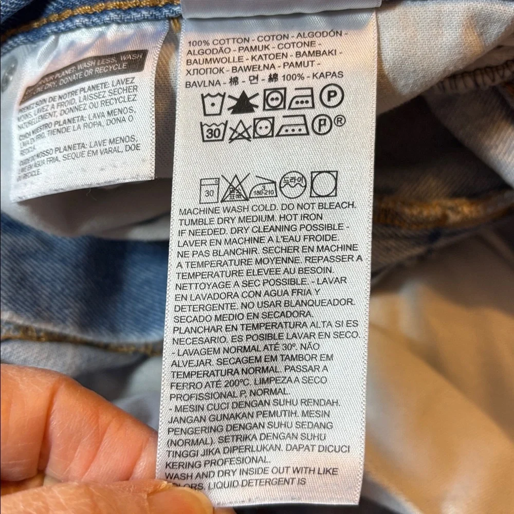 Levi’s 505 Jeans 34x32 Straight Leg Broken In Just Right
